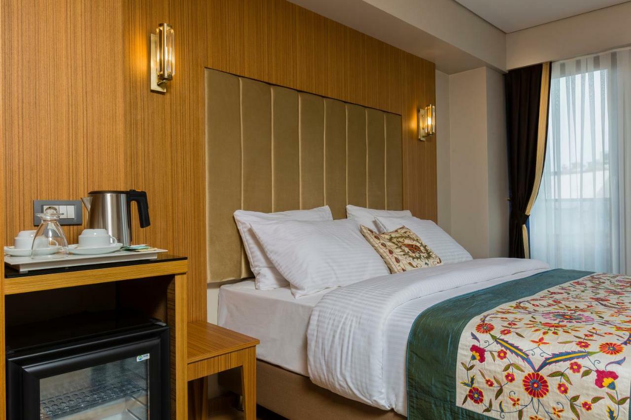 Obelisk Hotel & Suites Istanbul Exteriör bild